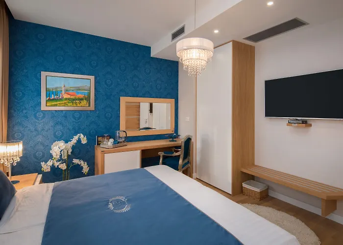 Vip Couette-café 4*