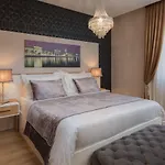 Vip krevet i doručak Split