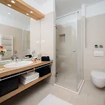 Vip 4* Spalato