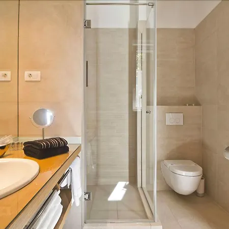 ベッド・アンド・ブレックファスト Vip ルームス