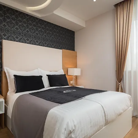 לינה וארוחת בוקר Vip ספליט