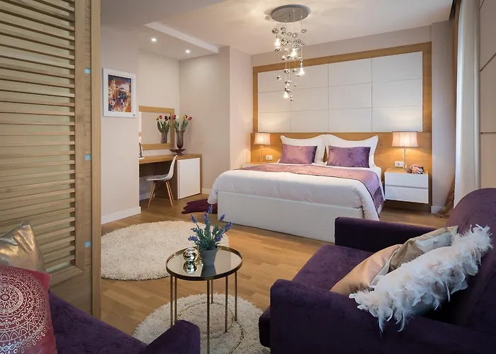 Vip Bed and breakfast 4*